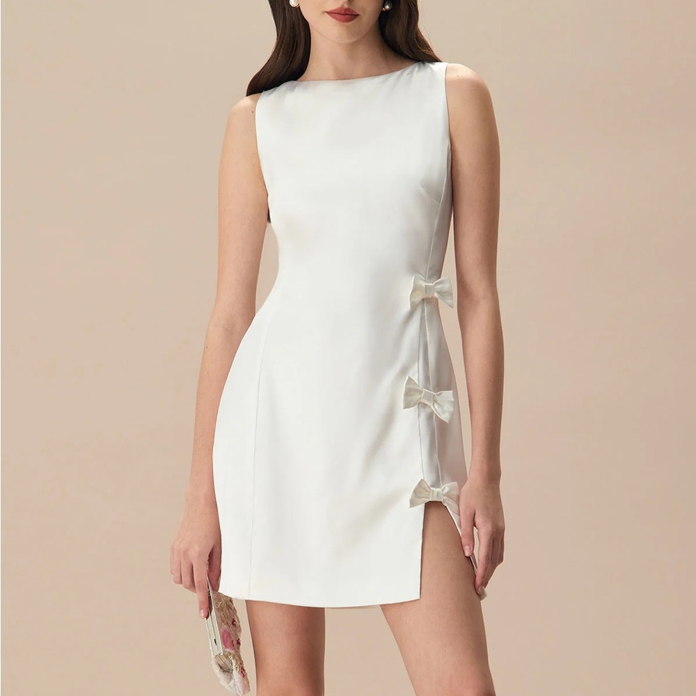 RIHOAS Cream/white Mini Dress with Elegant Bow Details